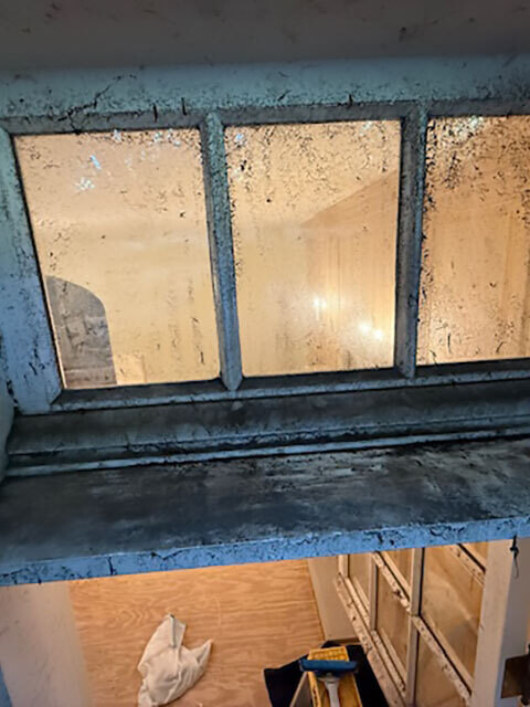 cleaning hotel facade